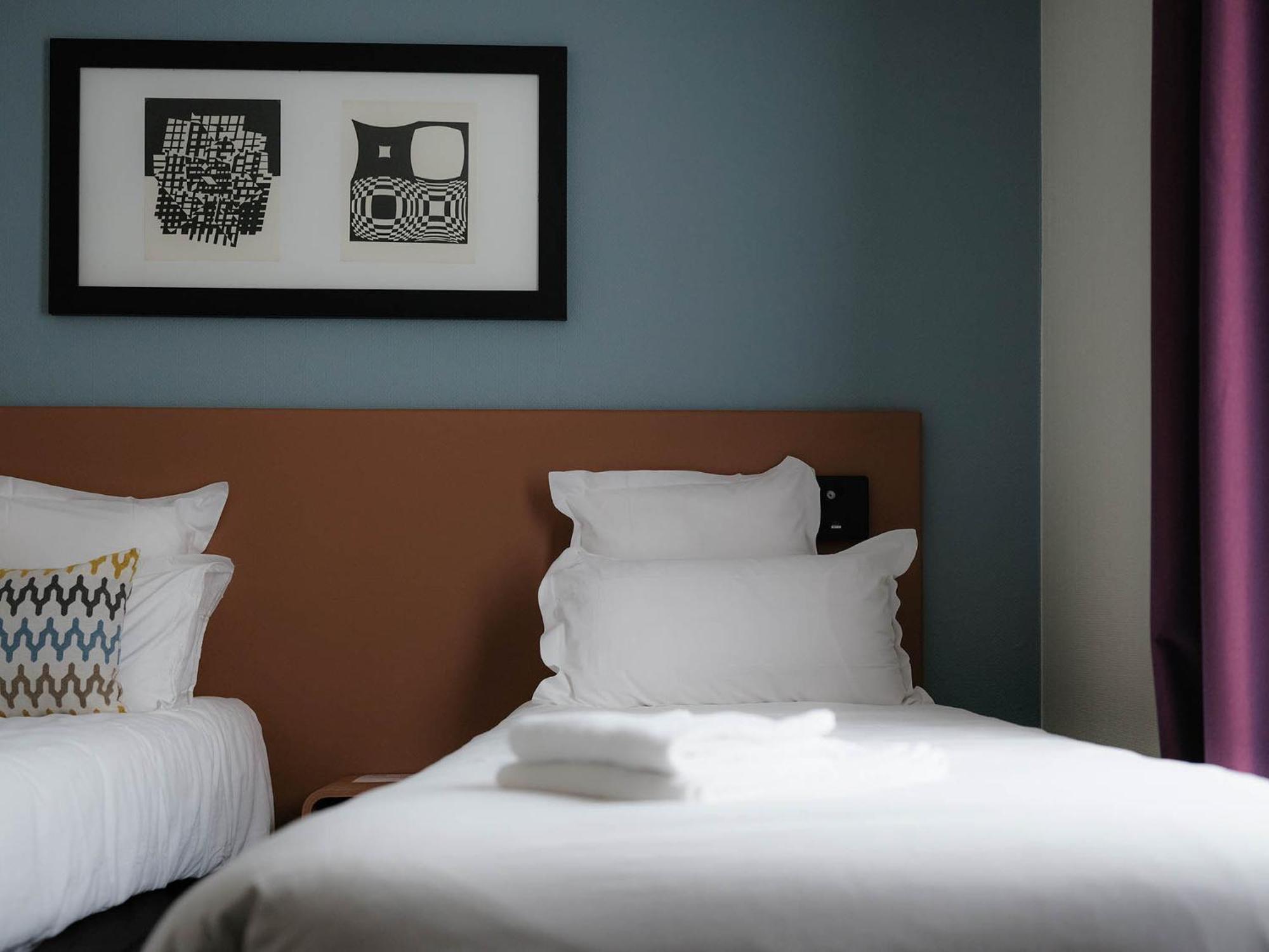 Logis Hotel De L'Europe Poitiers Phòng bức ảnh
